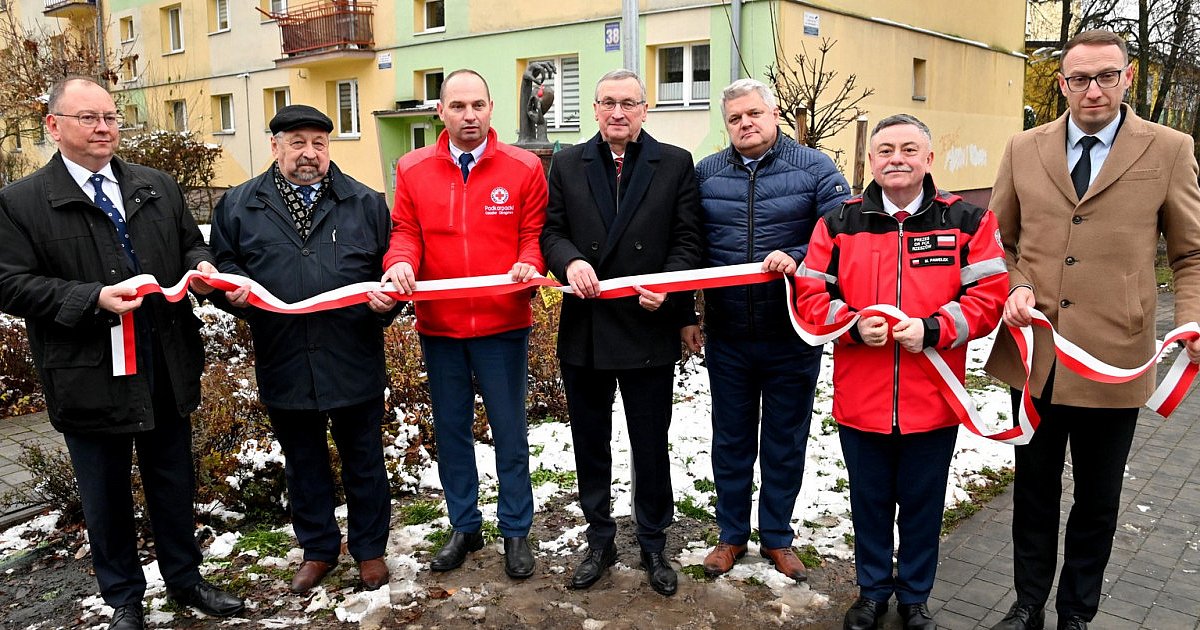 Krwiodawcy mają w Tarnobrzegu swój skwer im. Polskiego Czerwonego Krzyża