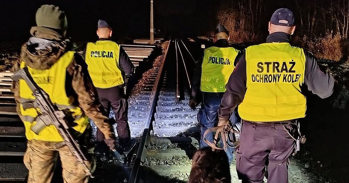 Tarnobrzescy policjanci patrolują tory. I apelują do mieszkańców powiatu...