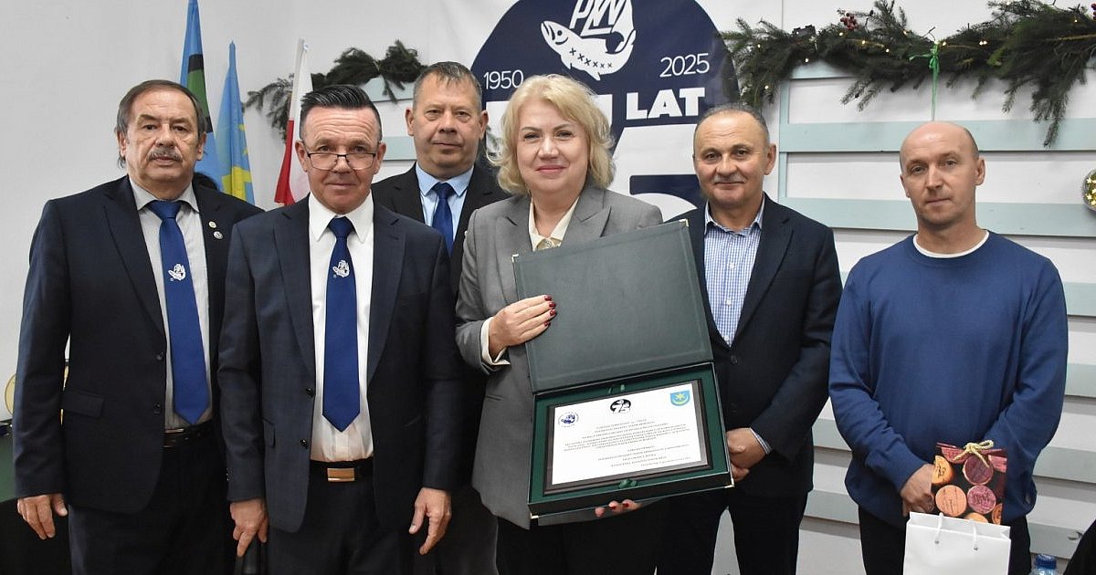 Wędkarze z okręgu PZW w Tarnobrzegu podsumowali rok. W spotkaniu wzięła udział prezes zarządu głównego związku [ZDJĘCIA]