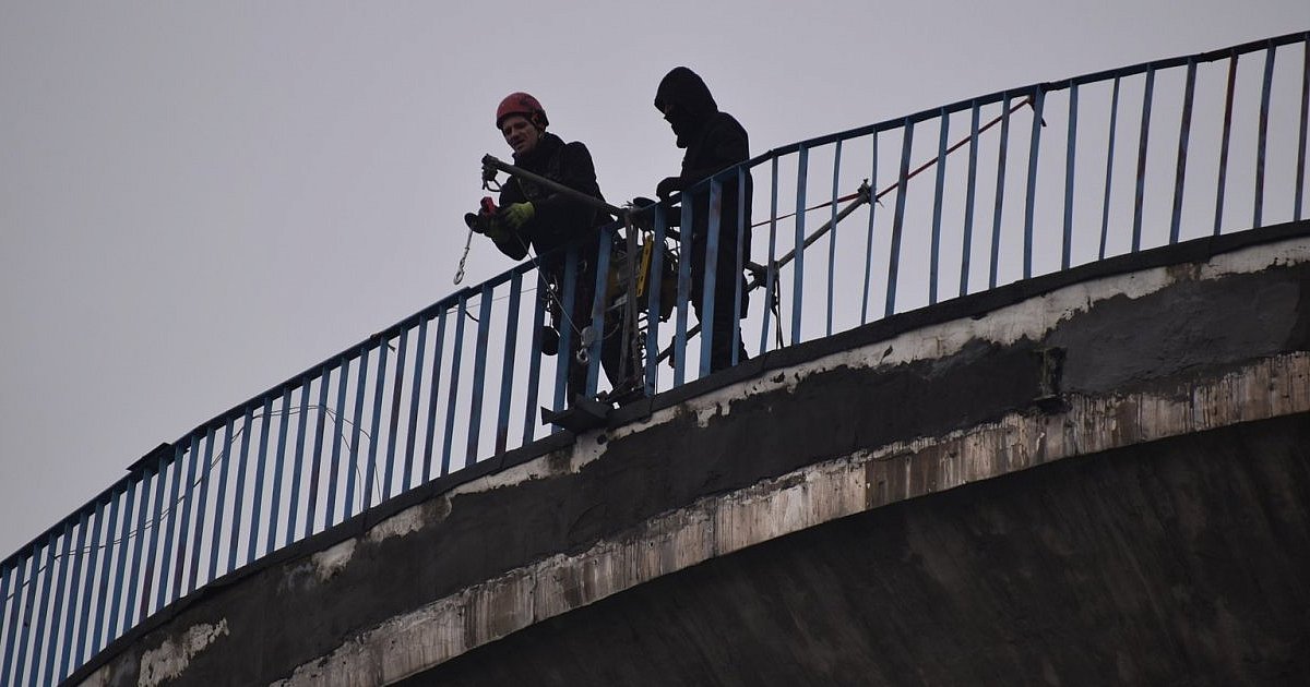 Trwa remont tarnobrzeskiego "grzyba". Wieża ciśnień przechodzi modernizację [ZDJĘCIA]
