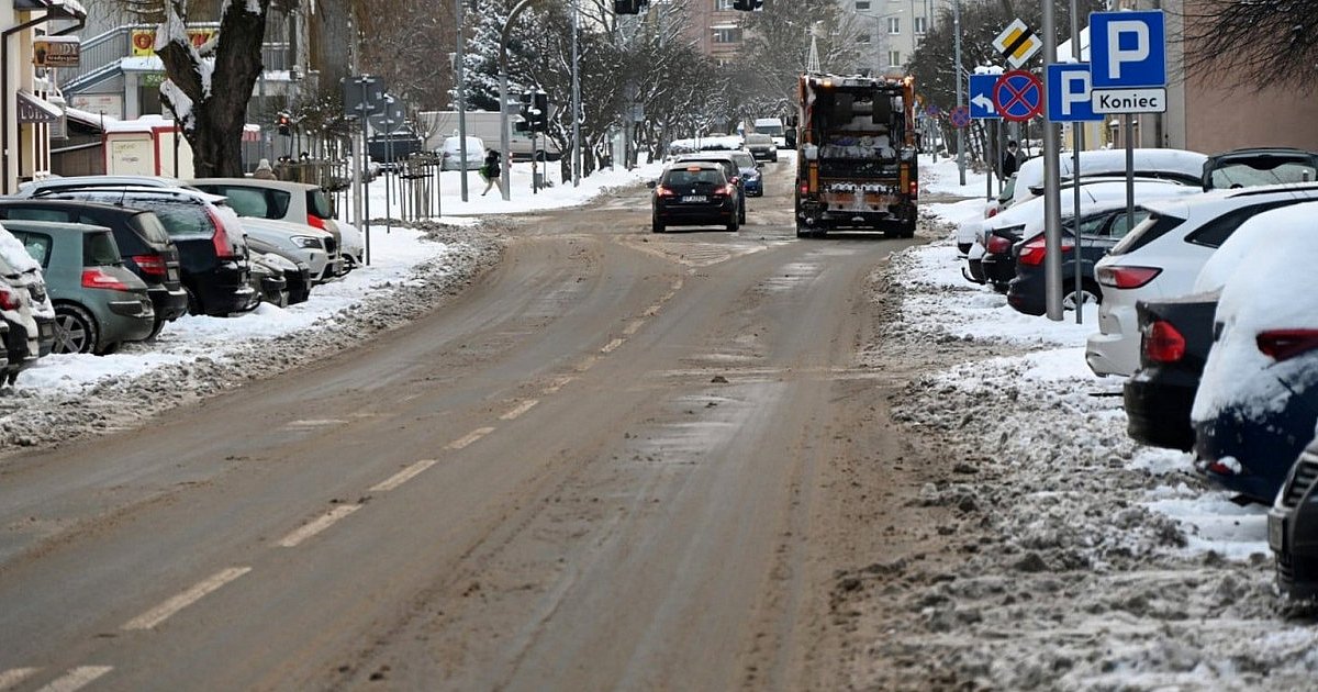 Akcja "Zima" w Tarnobrzegu - wszystkie drogi są przejezdne