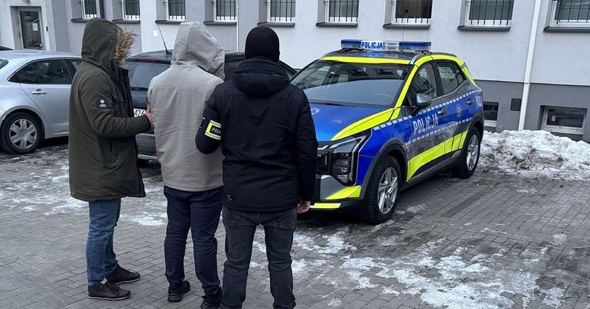 Mieszkaniec Tarnobrzega oszukany metodą "na policjanta". Stracił 130 tysięcy złotych, pieniądze udało się odzyskać