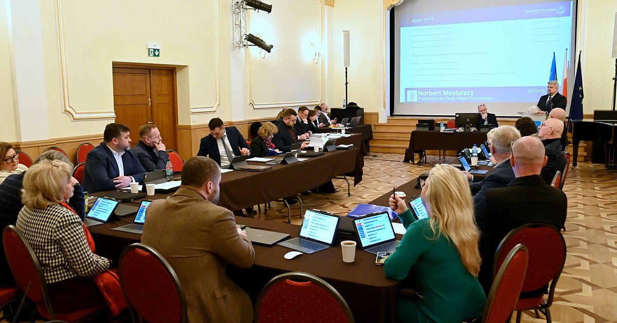 W Tarnobrzegu opłata za odbiór śmieci idzie w górę. Wiemy jak głosowali radni