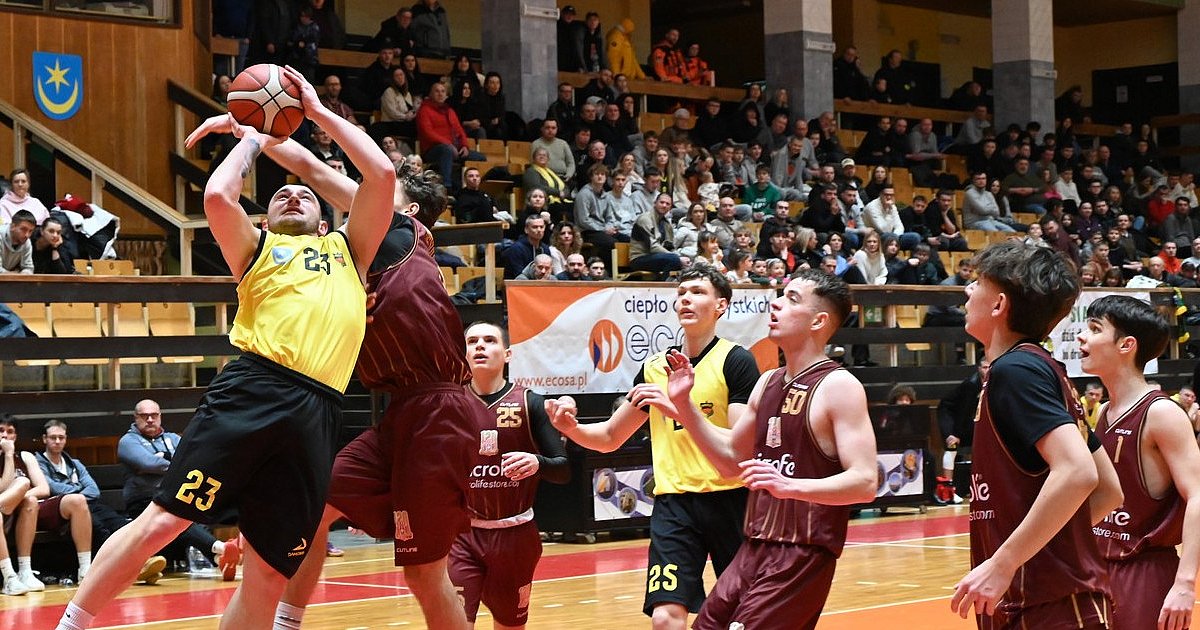 Koszykarska Siarka nie dała szans Resovii. Dominacja przy pełnych trybunach [ZDJĘCIA]