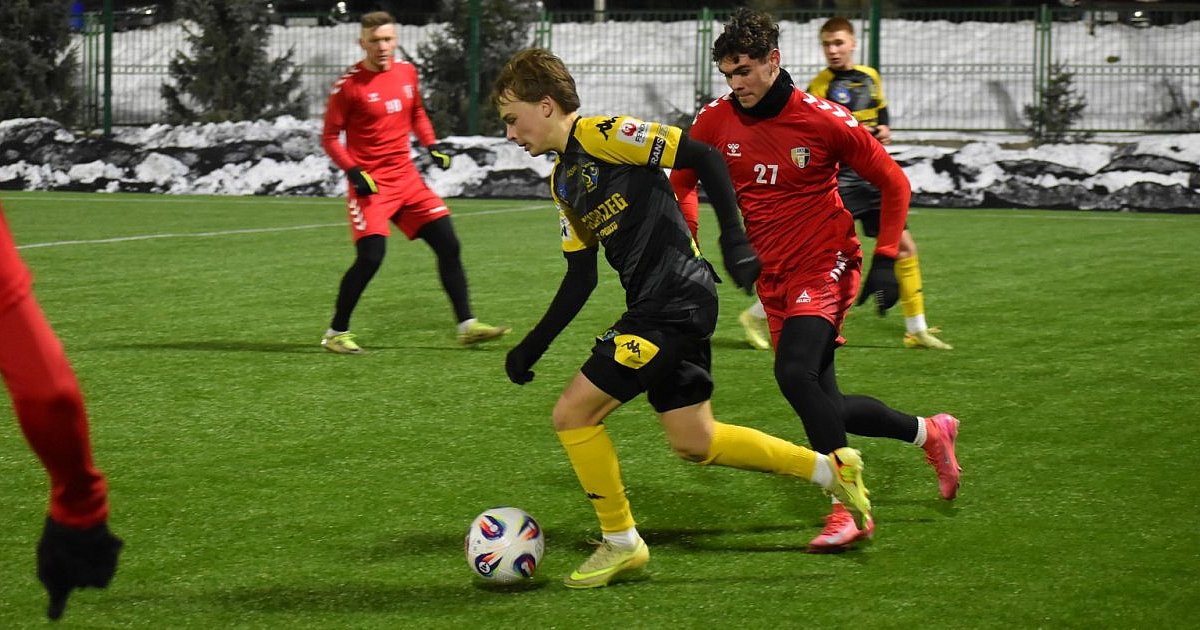 Skuteczna Siarka w meczu kontrolnym. Mróz z dubletem [ZDJĘCIA]