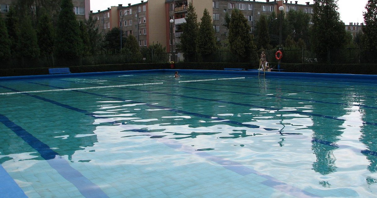 Basen rekreacyjny, wodny plac zabaw, pumptrack w prawobrzeżnym Sandomierzu? Miasto ruszyło z przygotowaniami do inwestycji