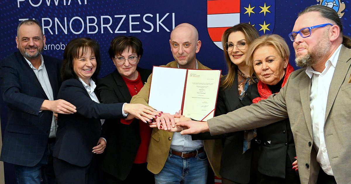 W Gorzycach wybudują pełnowymiarowe, kryte lodowisko [ZDJĘCIA]