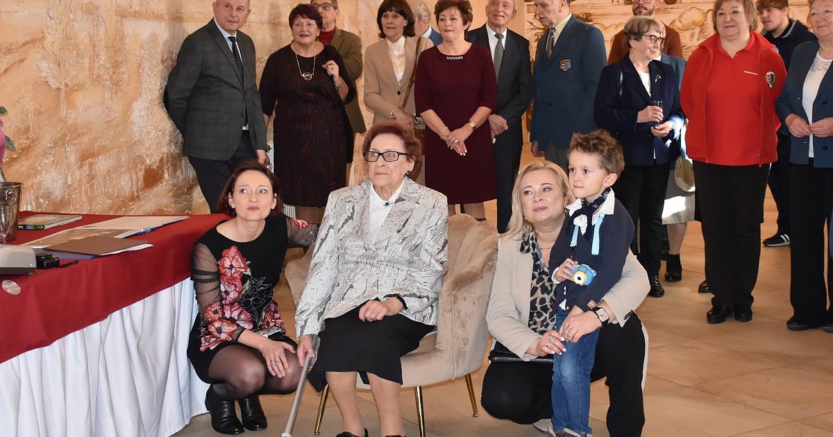 "Trzeba być życzliwym". Setne urodziny Danuty Targowskiej, wyjątkowej postaci sandomierskiego ruchu turystycznego [ZDJĘCIA]