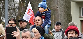 Sandomierzanie w hołdzie Niepodległej [ZDJĘCIA