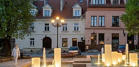 Mały Rynek z nową fontanną.