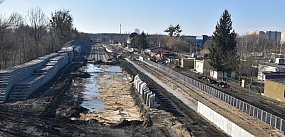 Trwa przebudowa linii kolejowych w Tarnobrzegu