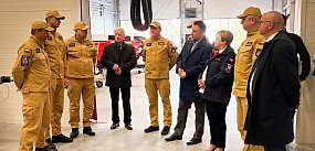 Minister sprawdził inwestycję strażaków w Nowej Dębie