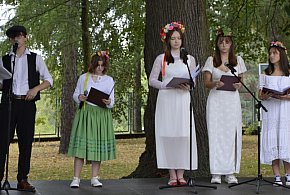 Czarnoleska poezja zabrzmiała w Tarnobrzegu [ZDJĘCIA]-225358
