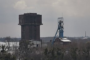 Pięcioletnie urlopy i nawet 170 tys. zł odprawy. Zmiany dla dużej grupy-225521