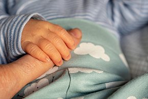 Szokujące wyniki kontroli UOKiK. Poważne wady w produktach dla dzieci!-226214
