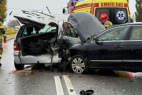 Groźny wypadek na drodze krajowej nr 9. Trzy osoby przetransportowane do szpitala-226740
