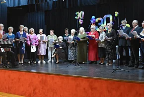 Tarnobrzescy seniorzy świętowali jubileusz Domu Dziennego Pobytu [ZDJĘCIA]-226940