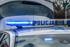 Groził śmiercią policjantom, którzy próbowali ustalić jego tożsamość-227141