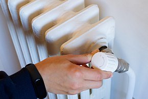 Kaloryfer zakręcony? I tak zapłacisz. Nowe prawo uderzy w lokatorów-227635