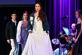 Lasowiackie Inspiracje na scenie Miejskiego Domu Kultury w Stalowej Woli [FOTO]-228988