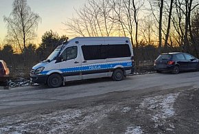 Odnaleziono zaginioną 57-latkę. Była nieprzytomna i wyziębiona-229228