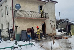 Palił się dom w Ciszycy pod Koprzywnicą-229591