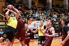 Koszykarska Siarka nie dała szans Resovii [ZDJĘCIA]