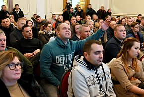 Emocje na spotkaniu konsultacyjnym w sprawie nowej DK9 w Tarnobrzegu