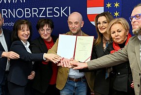 W Gorzycach wybudują pełnowymiarowe, kryte lodowisko [ZDJĘCIA]