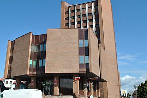 Tarnobrzeska prokuratura oskarża 18-letniego "dżihadystę" o planowanie zamachu