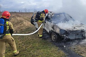 Pożar auta w Sandomierzu
