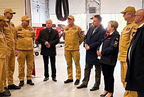 Minister sprawdził nową inwestycję strażaków w Nowej Dębie [ZDJĘCIA]