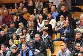 Kibice ponownie dopisali. Koszykarskie emocje w Tarnobrzegu [ZDJĘCIA]