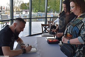 Sukces Sandomierzanina Michała Śmielaka w plebiscycie Książka Roku 2025