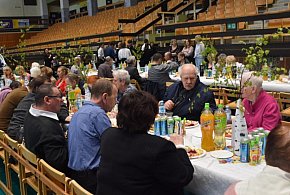 Miejskie Śniadanie Wielkanocne w Tarnobrzegu. Wspólne świętowanie dla mieszkańców