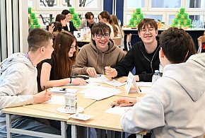 Matematyczne pojedynki. Konkurs „6 na 6” w Tarnobrzegu [ZDJĘCIA]