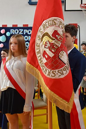 Rozpoczęcie roku w sandomierskiej \"Czwórce\"-10269