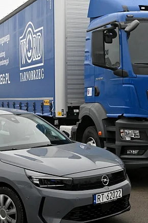 Nowa flota samochodów w WORD w Tarnobrzegu-11001