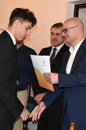 Inauguracyjna sesja Młodzieżowej Rady Miasta-11099