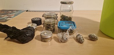 23-latek trafił do aresztu. W jego domu znaleziono dużą ilość marihuany