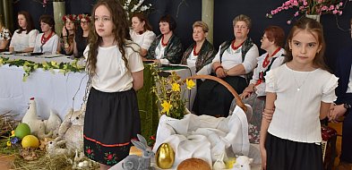 XIII Śniadanie Wielkanocne Gminy Klimontów zgromadziło przy stołach setki osób FOT