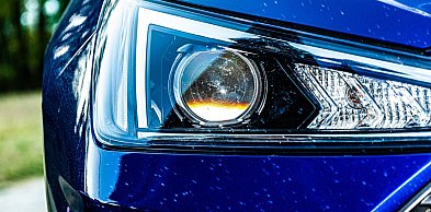 Jak kierowcy z Sandomierza i Tarnobrzega mogą zaoszczędzić na polisach? Przewodnik