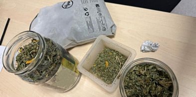 Prowadził pod wpływem amfetaminy. W jego domu znaleziono duże ilości narkotyków