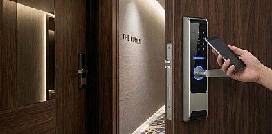 Koniec z pytaniem „Gdzie są klucze?”. Dlaczego Twój dom potrzebuje cyfrowego odźwi