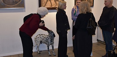 „Bestiarium” – zwierzęta realne i wyśnione w rysunkach Karoliny Dousy-Bik