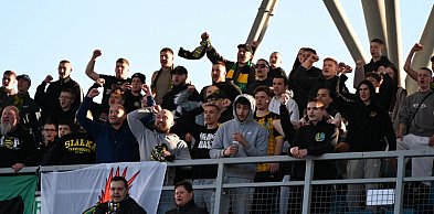 Kibice na meczu Siarka Tarnobrzeg – Pogoń Sokół Lubaczów. Znajdź się na zdjęciach!