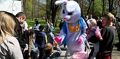 Przygoda z Wielkanocnym Zajączkiem w Parku Dzikowskim w Tarnobrzegu