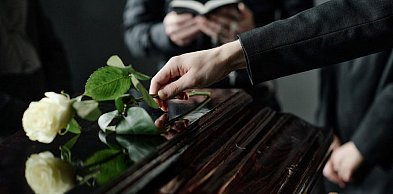 Kto zajmuje się sprzątaniem po zgonie i jak znaleźć odpowiednią firmę?