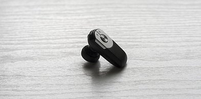 Jak wybrać słuchawki bezprzewodowe?