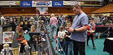 Weekend przepełniony klockami. W Tarnobrzegu trwa Brick it Back Fest [ZDJĘCIA]